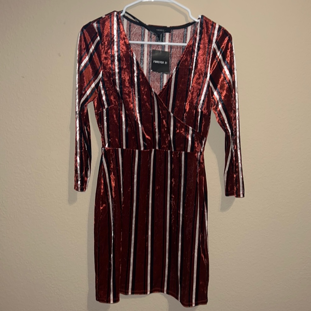 Crushed velvet dress (forever21)